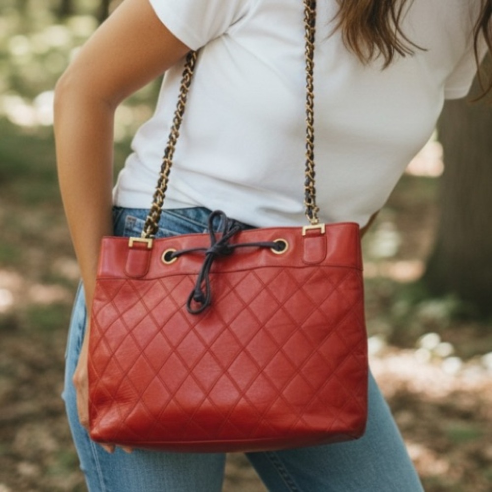 Chanel Classic Lambskin Handbag w/Certificate of Authenticity